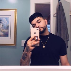 Meet your Posher, Juan